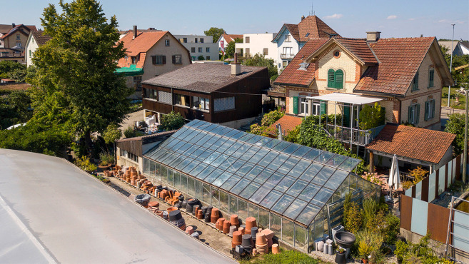 HoCH_Referenz_Gewächshaus_16_9_1290x726_0200.jpg